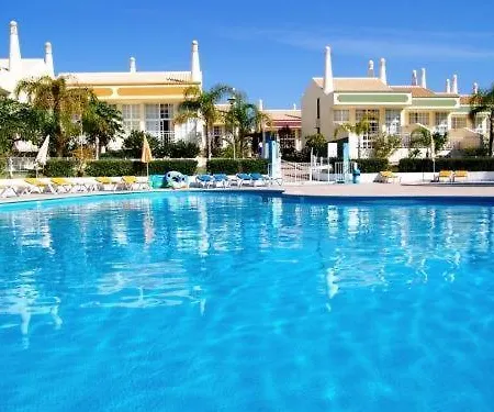 Ponta Grande 公寓式酒店 阿尔布费拉