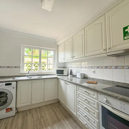 Ponta Grande 阿尔布费拉