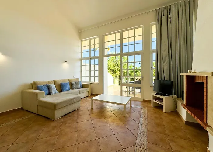 Ponta Grande البوفيرا