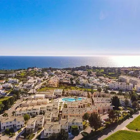 Ponta Grande Aparthotel