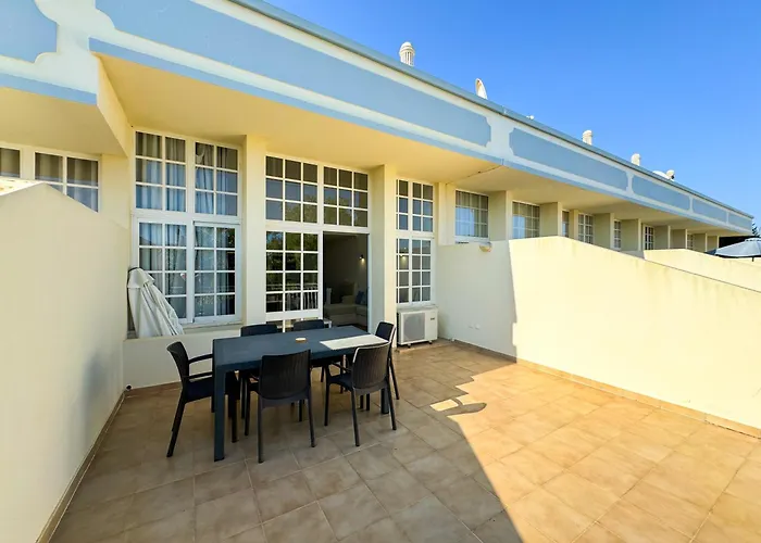 Lägenhetshotell Ponta Grande