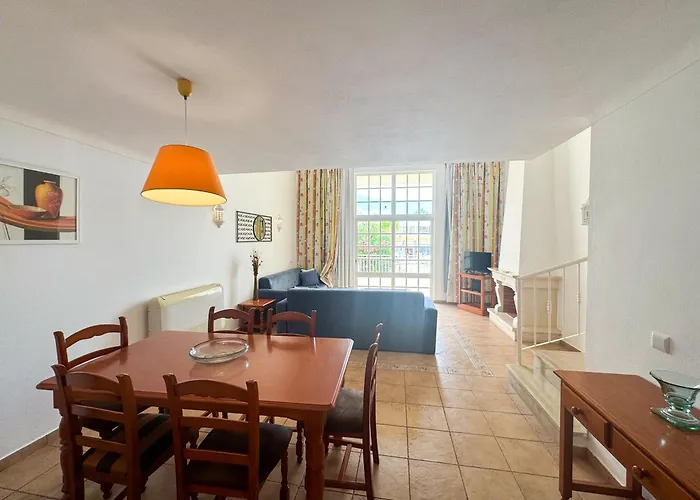 Lägenhetshotell Ponta Grande 5*